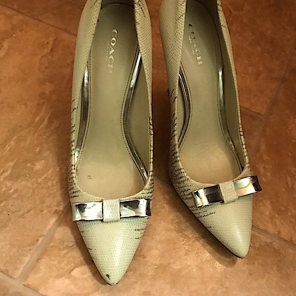 Coach hallie soft printed lizard high heels - Picture 7 of 9